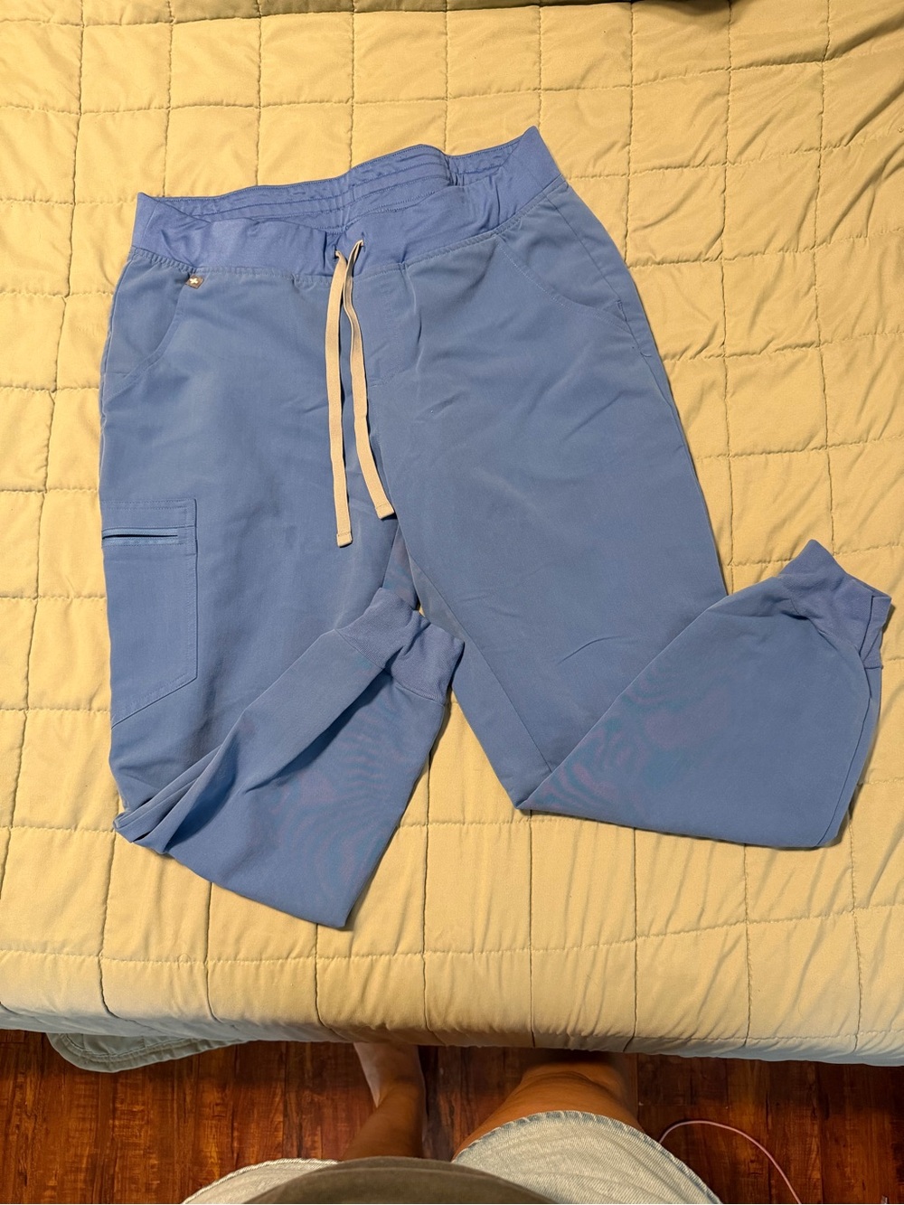 Figs Women’s Light Blue Drawstring Jogger Pants